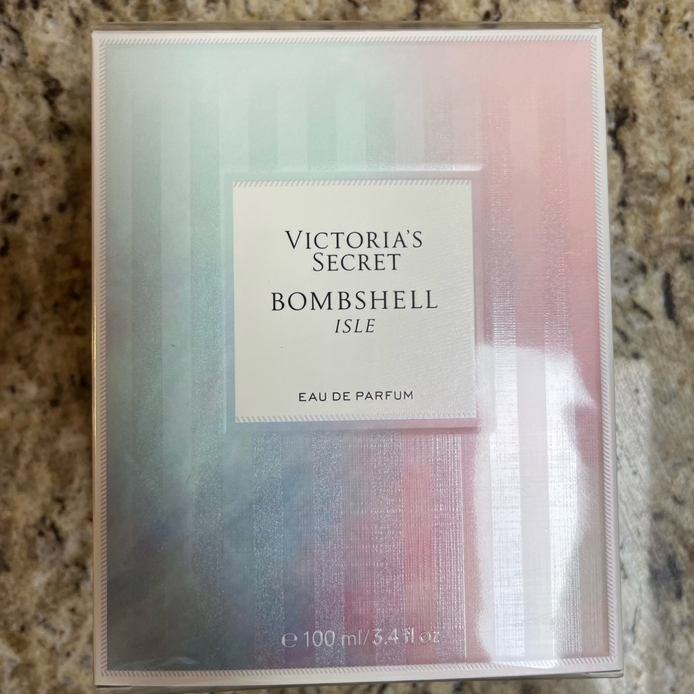 Brand new NEVER OPENED Bombshell Isle